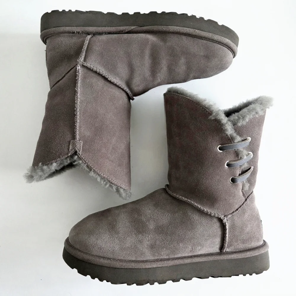 UGG Constantine Low Calf Shearling  & Leather Boots W/ Laced Side, Gray, Size 9